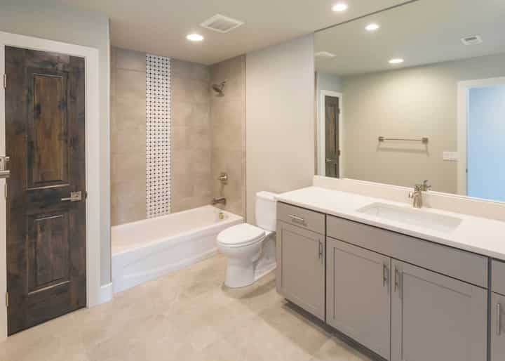 Professional bathroom remodeling services New Smyrna Beach
